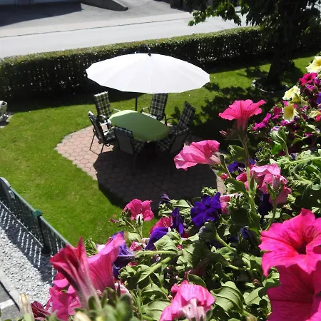 Alpenrose Pensjonat 3*