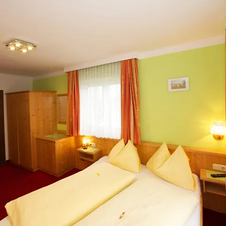 Гостевой дом Alpenrose Целль-ам-Зе