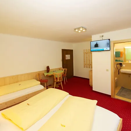 Alpenrose Гостевой дом 3*