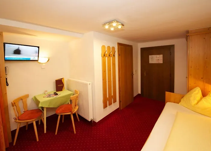 Alpenrose Pensionat 3*