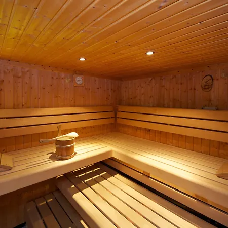 Πανσιόν Alpenrose 3*