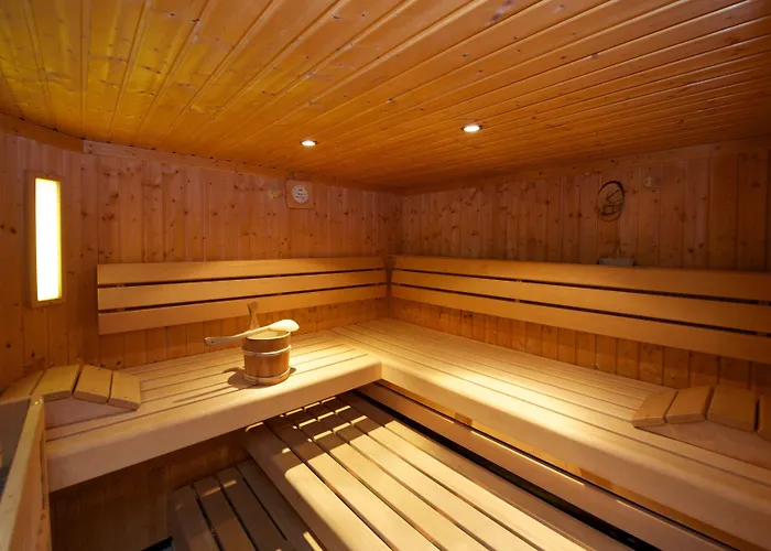 ゲストハウス Alpenrose 3*