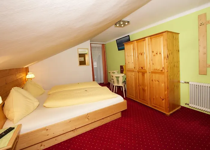 Alpenrose ツェル アム ゼー